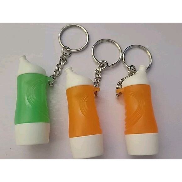 Tupperware Green White/Orange/white Sports Bottle Keychain New Favor Collectible - Picture 1 of 1